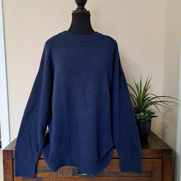 Tilley Crewneck Sweater Women's Size Large Blue Relaxed Fit Cozy Teddy Soft - Picture 4 of 13